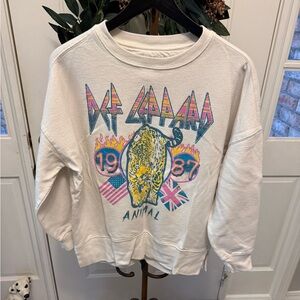 Def Leppard Animal Rock Band Rock N Roll Graphic Sweatshirt LS S